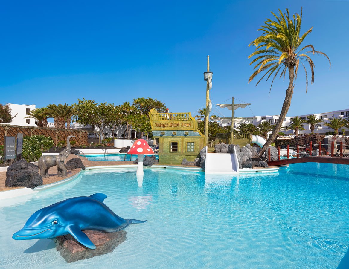 H10 Suites Lanzarote Gardens | The Family Holidays Company